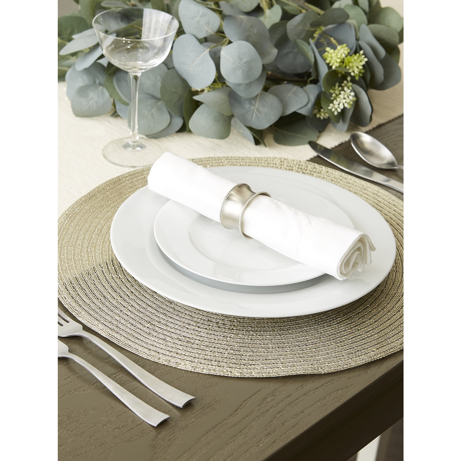 DII Round Woven Kitchen Placemat Set, Set of 4, 15" Diameter, 100% Polyethylene, Multiple Colors/Set Sizes