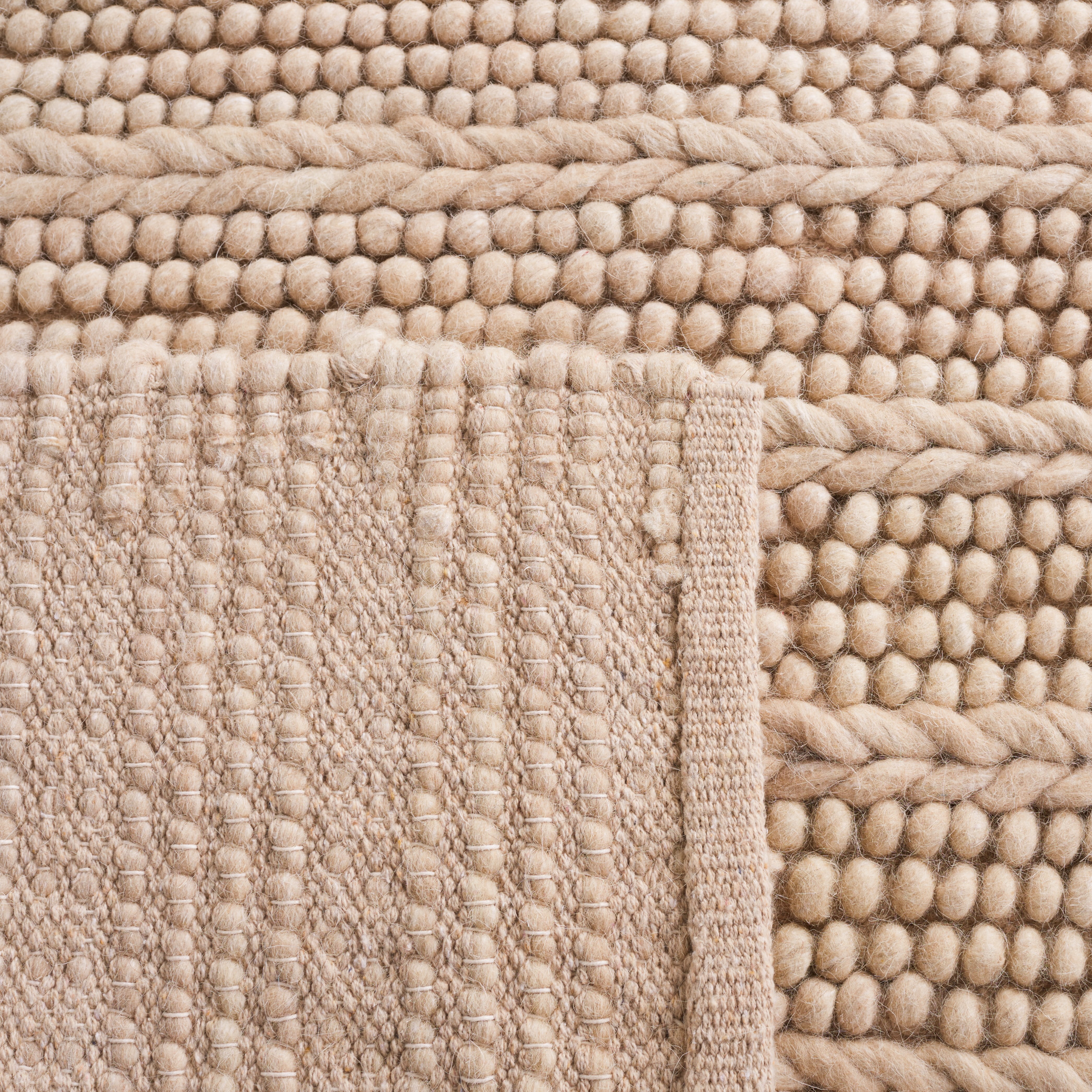 SAFAVIEH Natura Damion Striped Area Rug, Beige, 6' x 6' Square