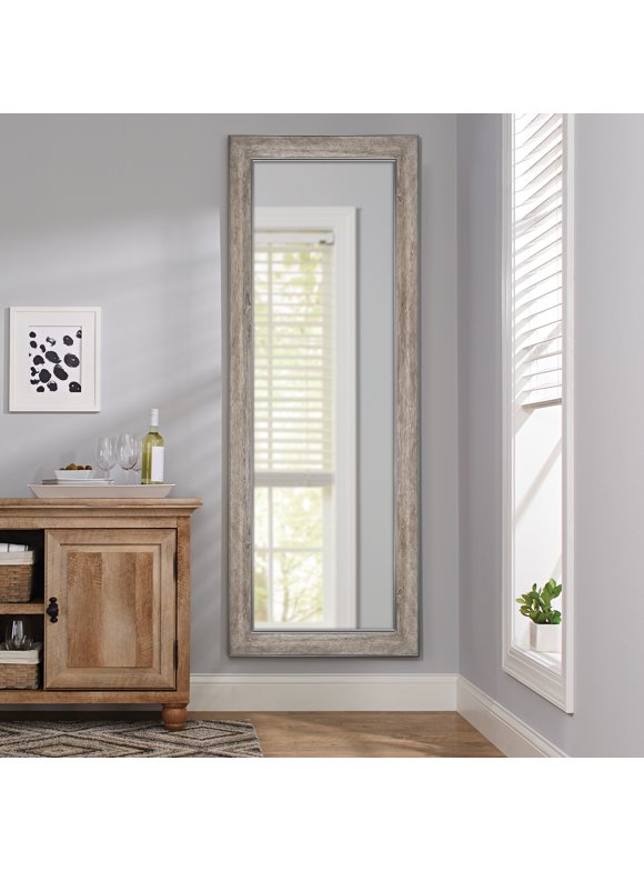 Large Mirrors in Mirrors