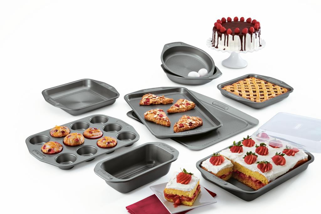 Circulon Total Nonstick Bakeware Set with Nonstick Bread Pan, Cookie Sheet, Baking  Pan, Baking Sheet, Cake Pan and Muffin/Cupcake Pan - 10 Piece, Gray