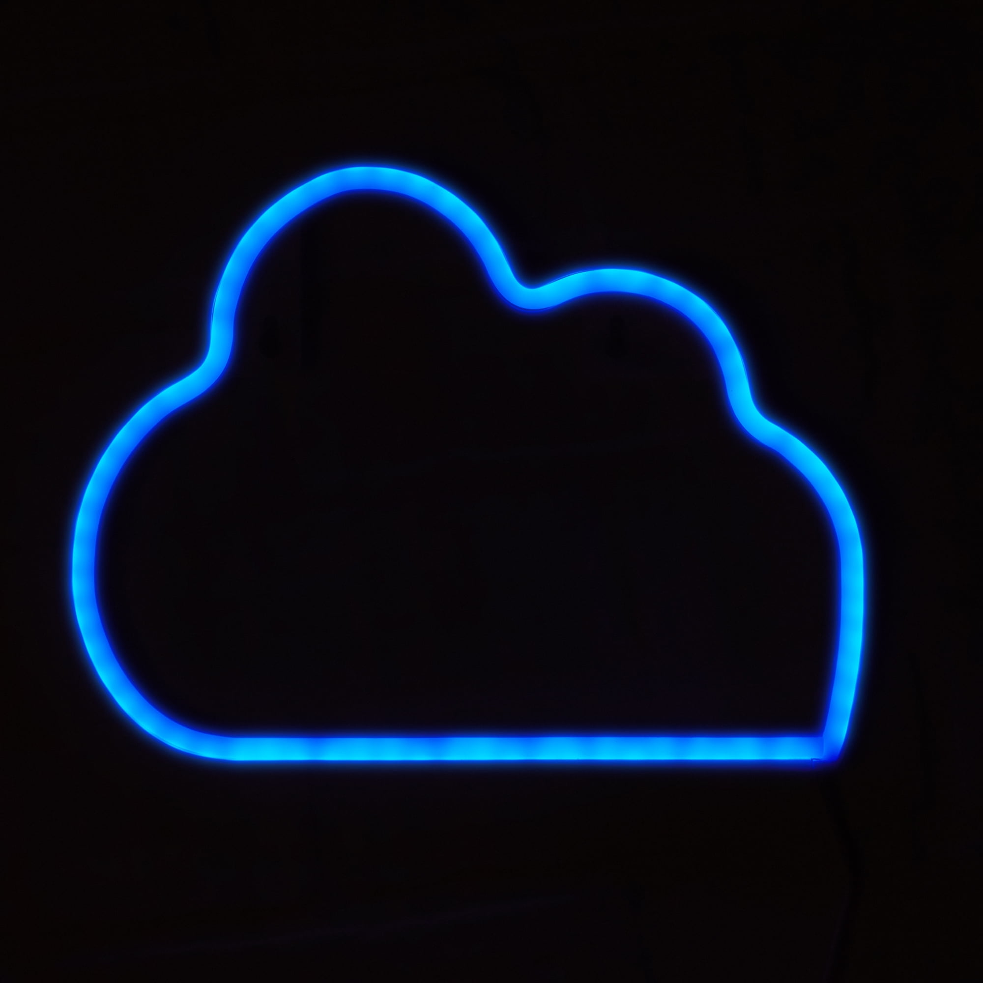 Casper Cloud Plastic LED Novelty Wall Light with USB Plug, White ...