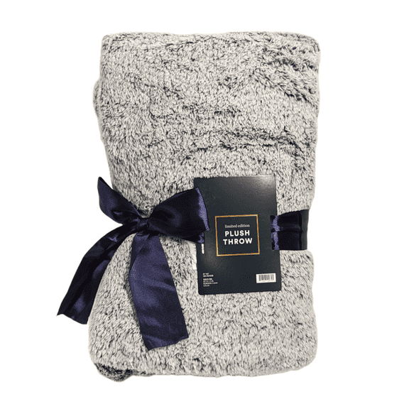 Ulta Beauty Limited Edition Plush Throw 50 X 60 NWT