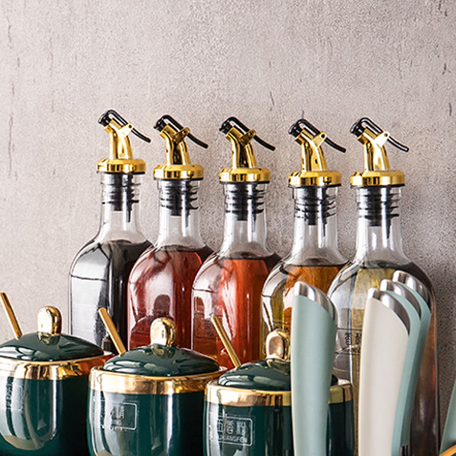 Oil and Vinegar Bottles Cruets Dispensers Olive Oil Sprayer Bottle Cap Stopper Liquor Dispenser Leak Proof Pourer Kitchen Accessories 