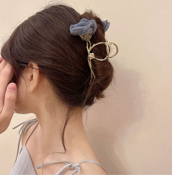 Sassy Series Blue Shark Clip - Strong Grip for Thick Hair, Elegant Design for Everyday Use