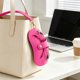 thumbnail image 5 of Yhmxh Estuche para gafas, bolsa portátil para gafas de sol, bolsa suave para gafas, funda para gafas para hombres y mujeres, estuche de cuero para gafas de sol con cordón y cierre de botón, bolsa p, 5 of 6