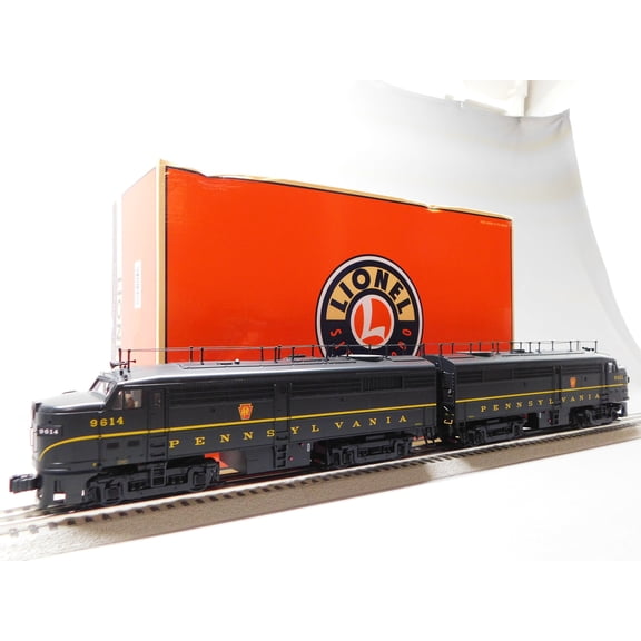 LIONEL BTO PENNSYLVANIA RR LEGACY FA-2 AA DIESEL ENGINE SET O GAUGE 2533910