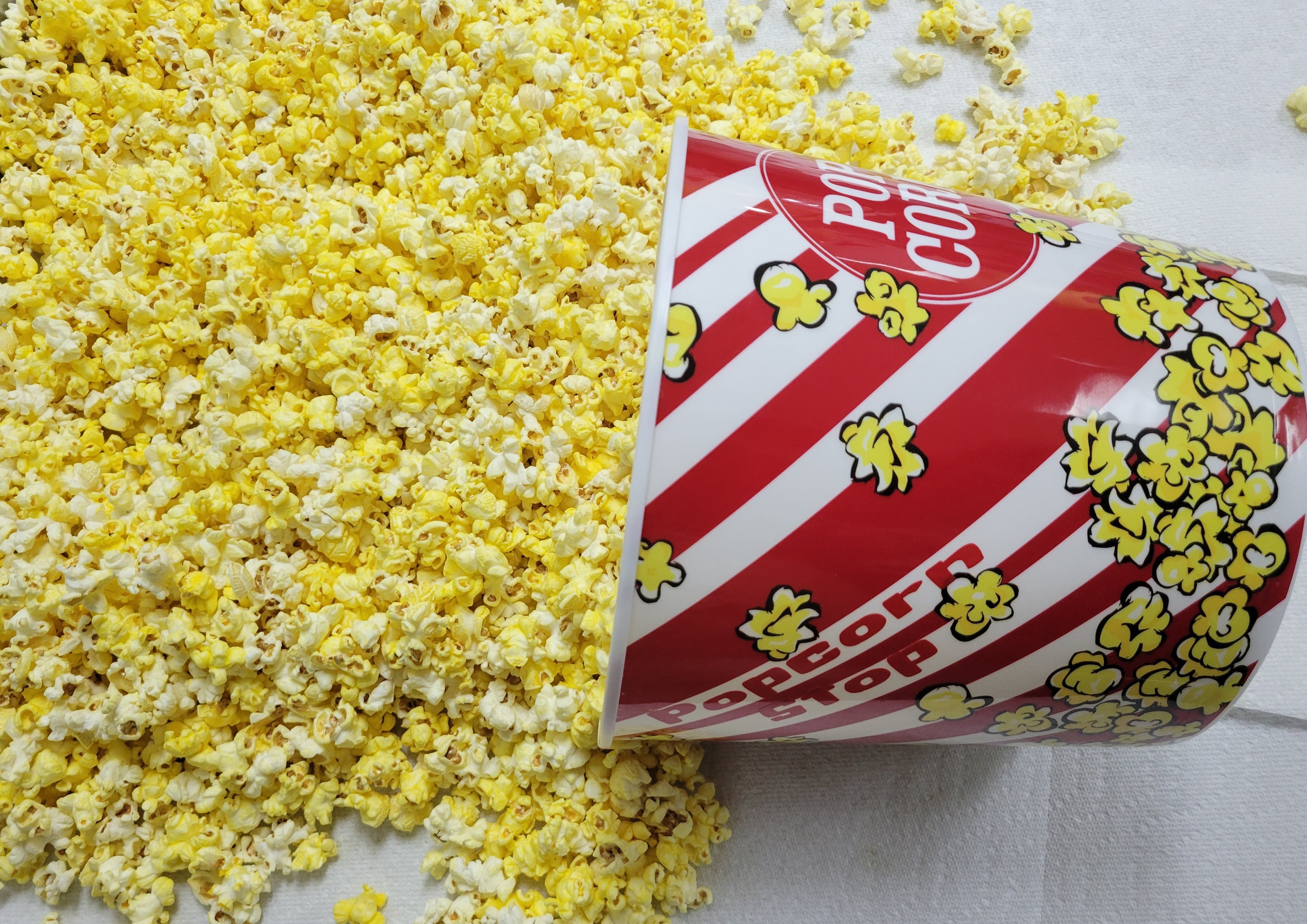Bulk Movie Butter Popcorn | 275 Cups, 88 Oz or 20 Gallons | Freshly Oil Popped When Ordered