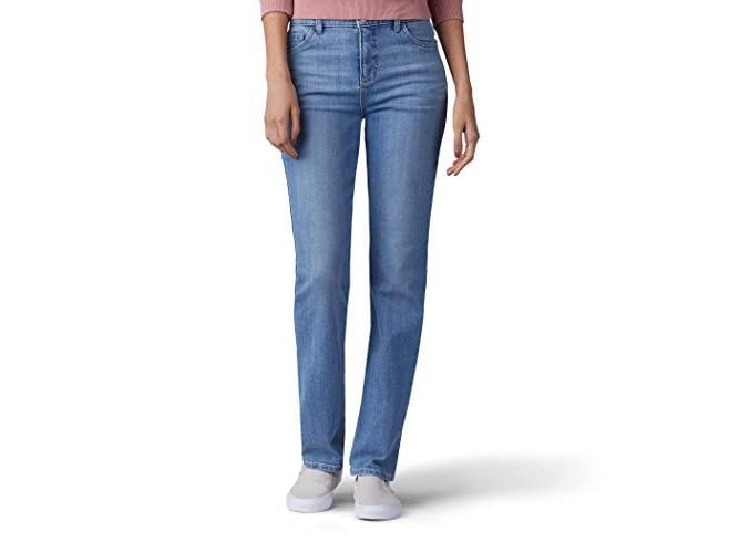 lee women's classic fit straight leg jean