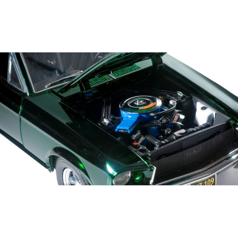 Bullitt 🎬 Ford Mustang Figurine Steve Mcqueen 1/18 Greenlight
