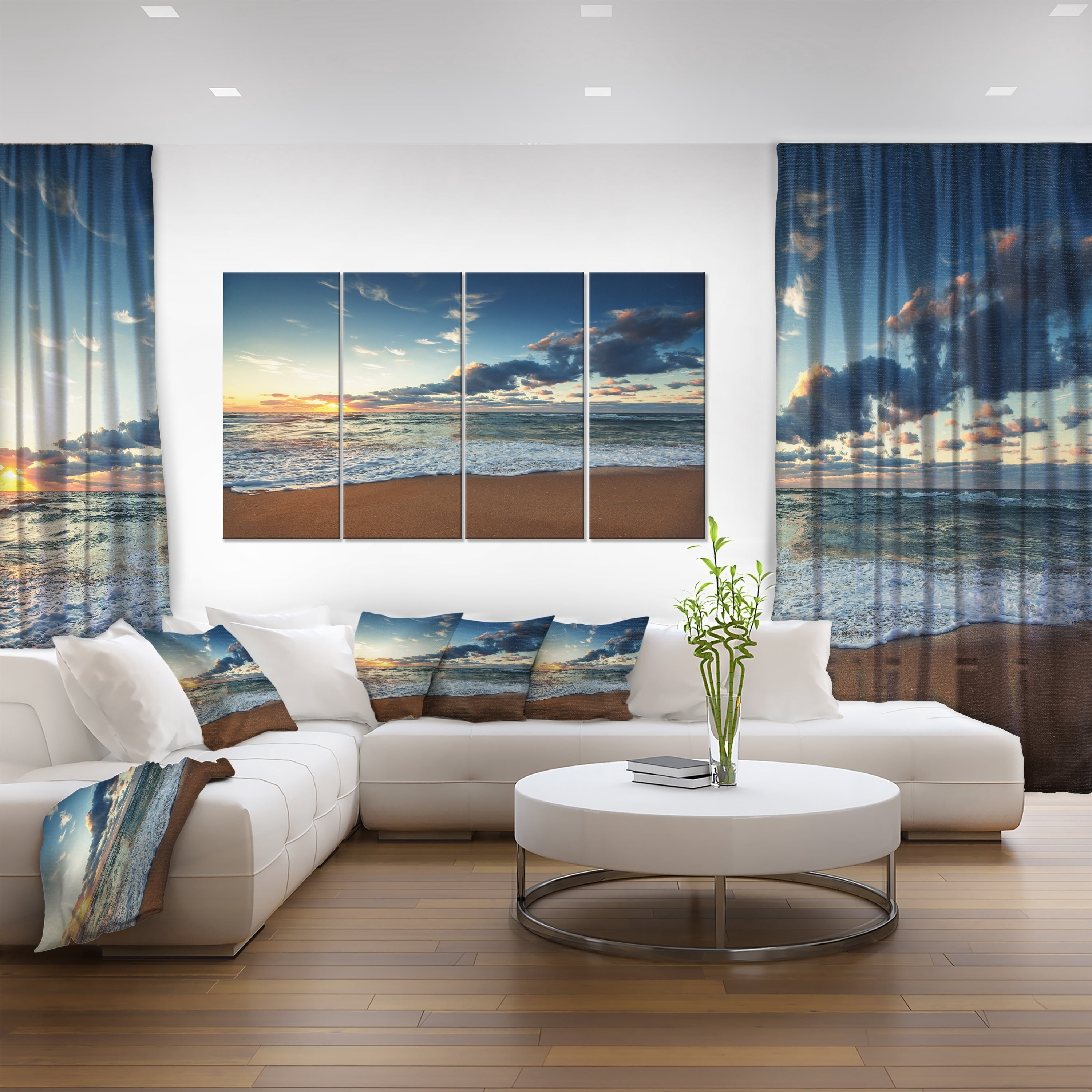 Designart 'Sunrise and Glowing Waves in Ocean ' Seascape Canvas Art Print