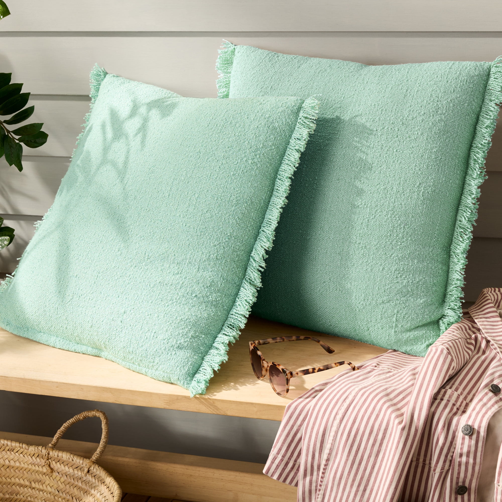 TOWN & COUNTRY EVERYDAY Rio Solid Fringe Handcrafted Indoor Outdoor Decorative Pillow 2-Pack Set , 100% Recycled Materials, UV Fade Resistant, Water Repellent, Sage Green 20"x20"