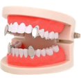 thumbnail image 4 of Parrillas Drácula Hip Hop Compatibles Con Tus Dientes 2uds, 4 of 4