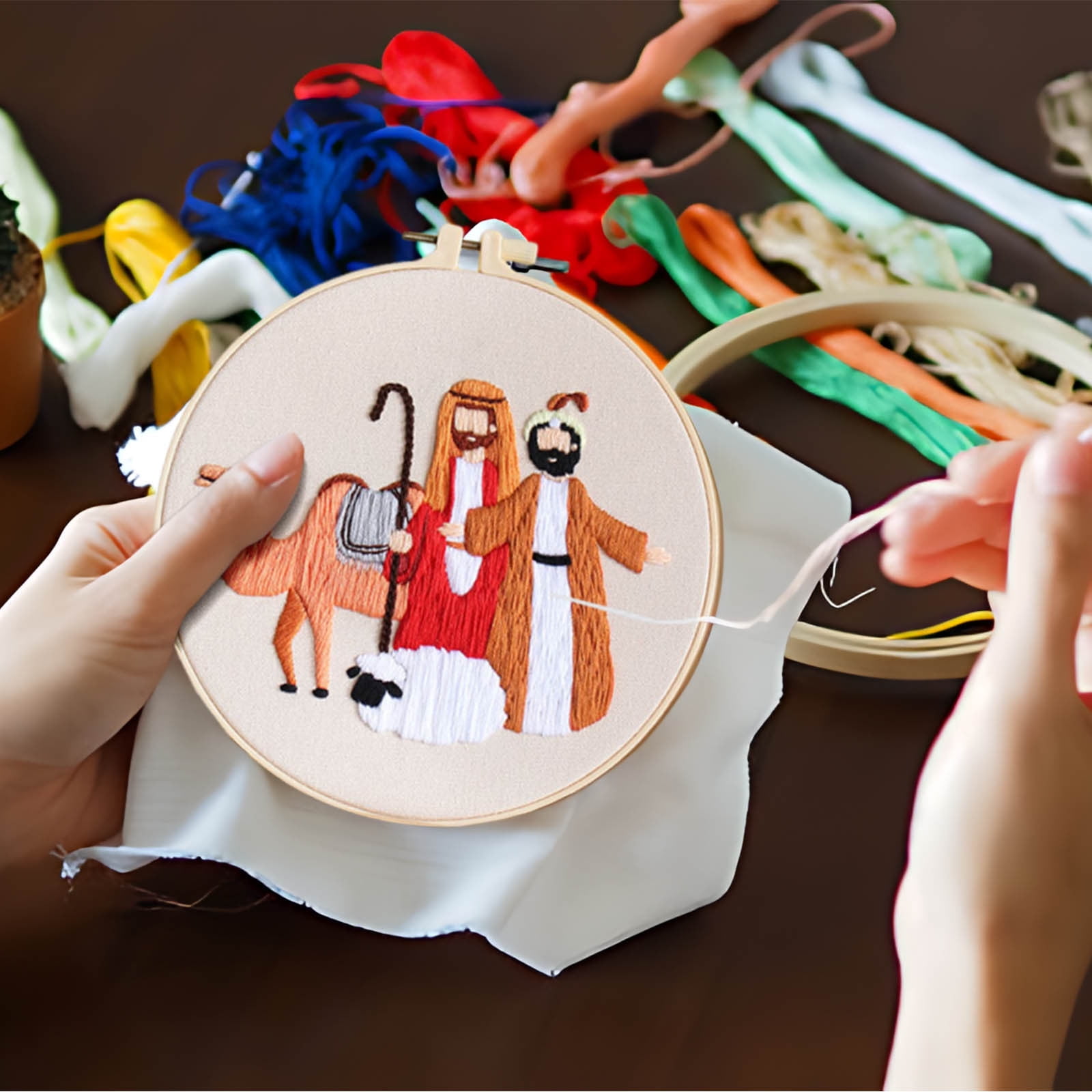 Embroidery Kits for Adults, Nativity Cross Stitch Kits, with Embroidery Hoop, Religious Embroidery Kit, Handmade Fabric Needlepoint Kits, for Christmas Holiday Xmas Easter Decor