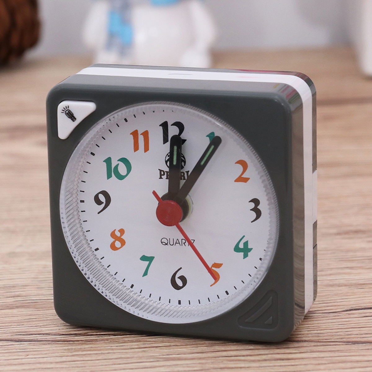 YOSADIER Plastic Quartz Desk Clock Grey Portable Clock for Time Display