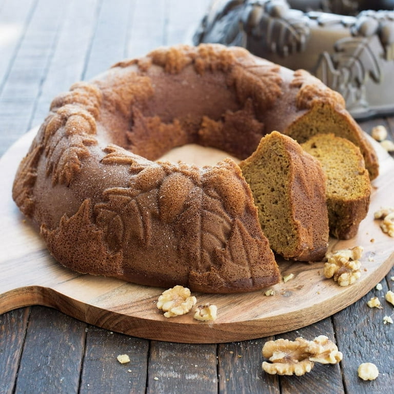 Nordic Ware Autumn Wreath Bundt® Pan