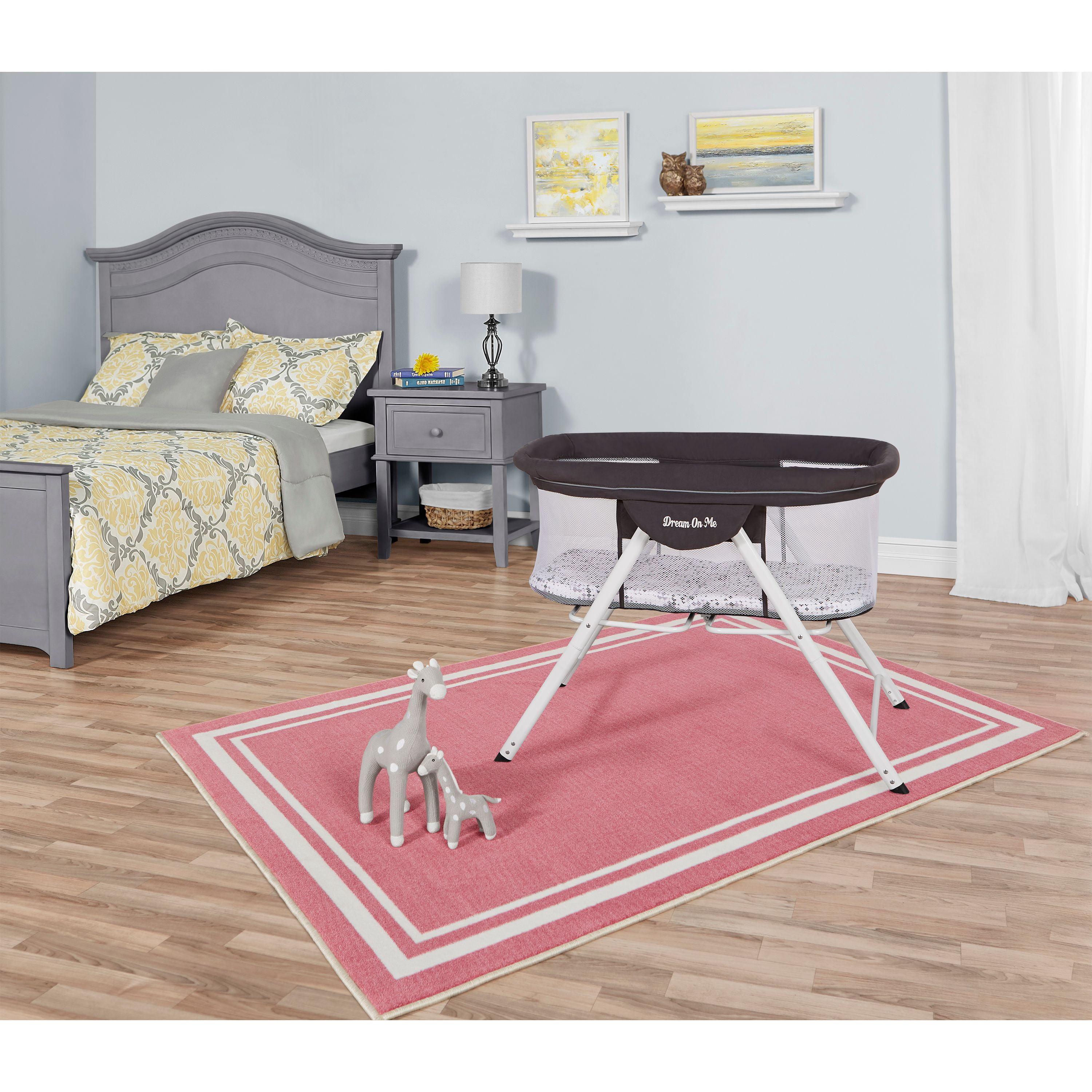 dream on me poppy traveler portable bassinet