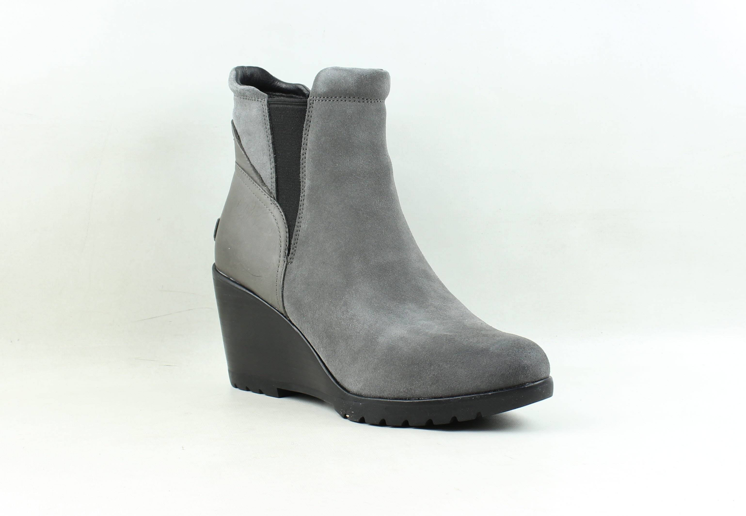 sorel women's after hours chelsea boot