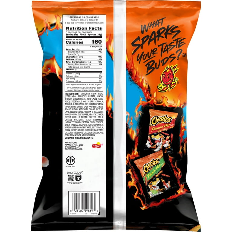 Cheetos Puffs Flamin' Hot Cheese Flavored Snacks, 8 oz (Packaging may vary)