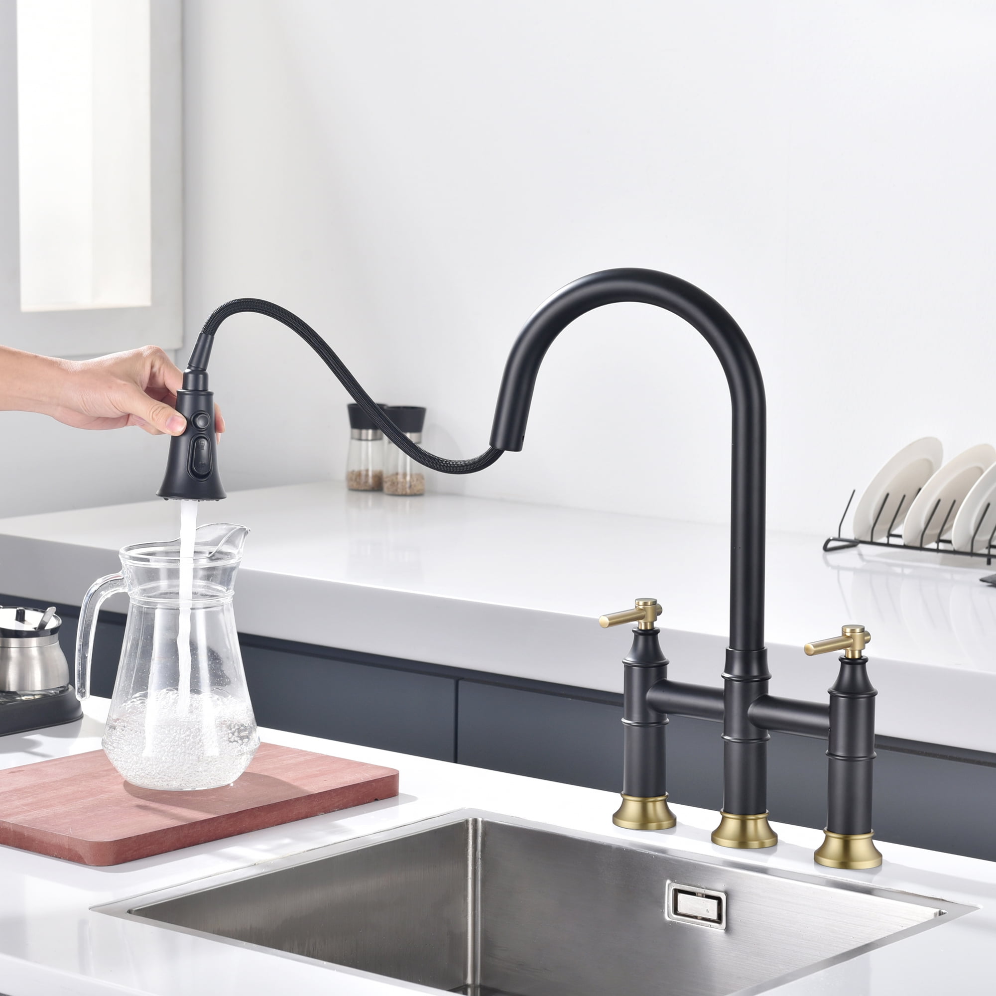 SUMERAIN Bridge Kitchen Faucet with Pull Down Sprayer 2 Handle 3 Hole Kitchen Sink Faucet 8 Inch Centerset Black&Gold