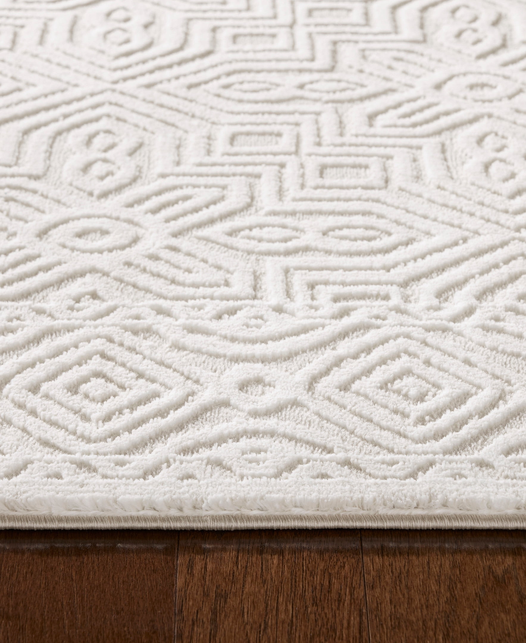 TOWN & COUNTRY LUXE Maya Medallion Tile Neutral Indoor Runner Area Rug with High-Low Texture, Ivory/Greige, 1'9"x7'2"