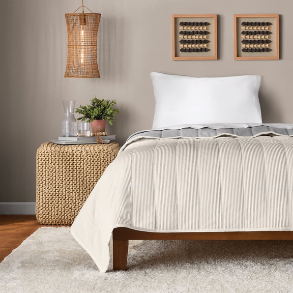 Mainstays Corduroy Quilt, Twin/XL, White, Reversible Bedding
