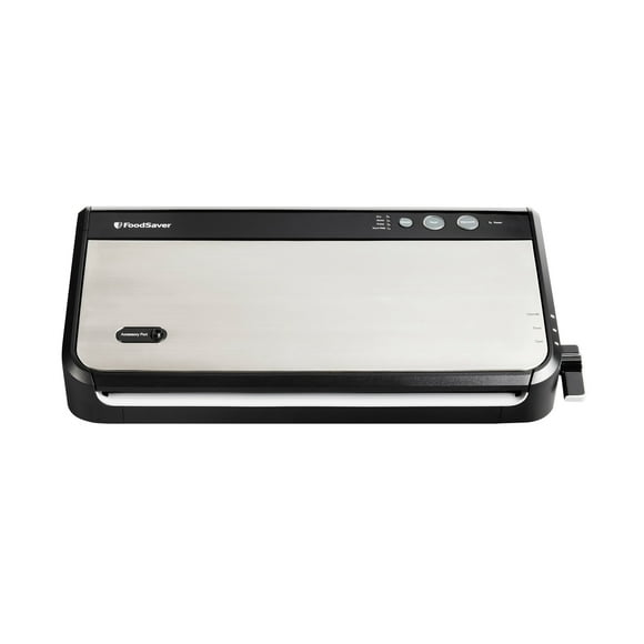 FoodSaver Vacuum Sealing System with Handheld Sealer Attachment