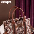 thumbnail image 3 of Bolso de mano Wrangler Boho Aztec para mujer con correa de guitarra, 3 of 7