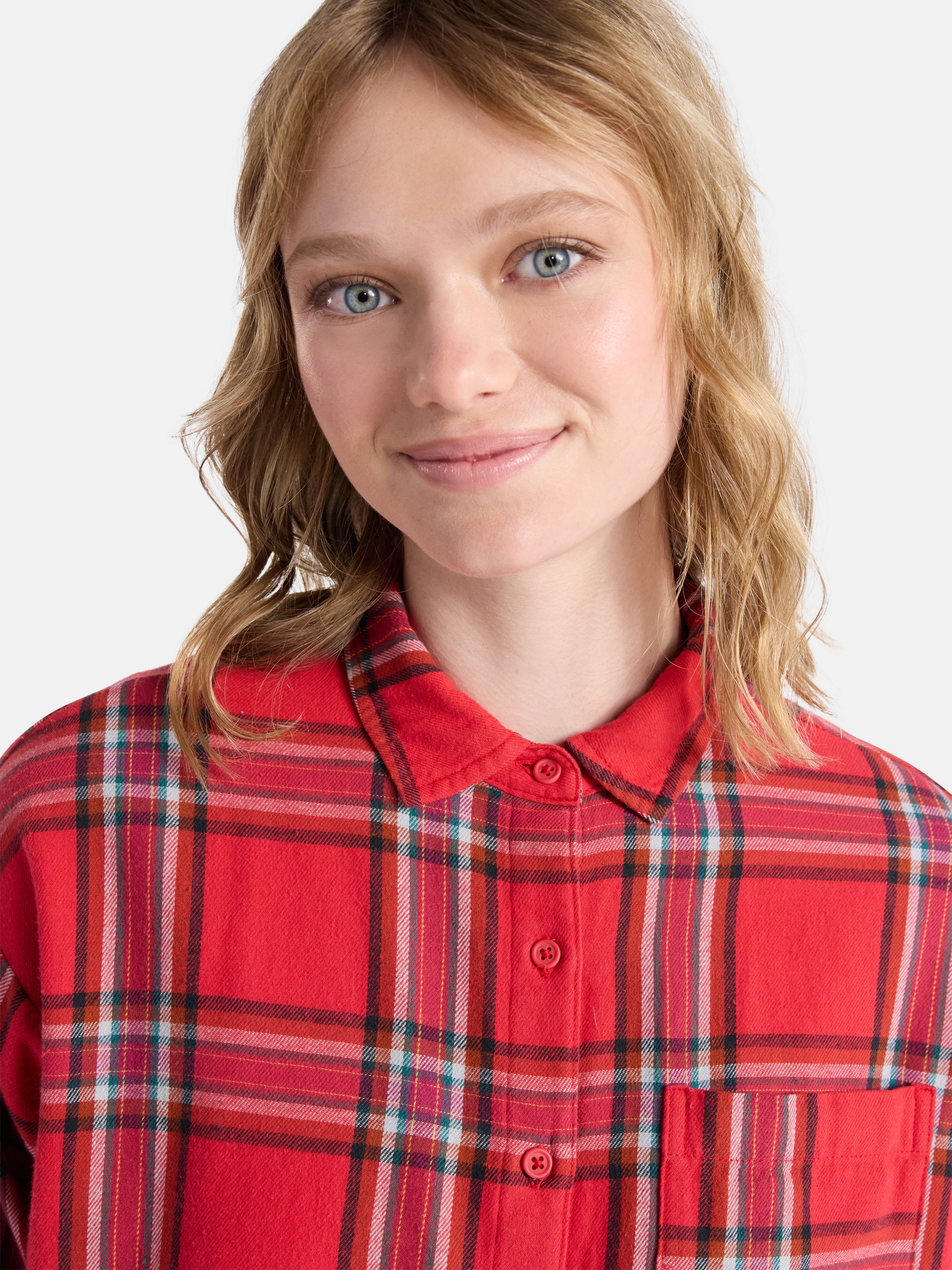 Netflix Stranger Things Cotton Cropped Flannel from No Boundaries, Women’s & Women’s Plus