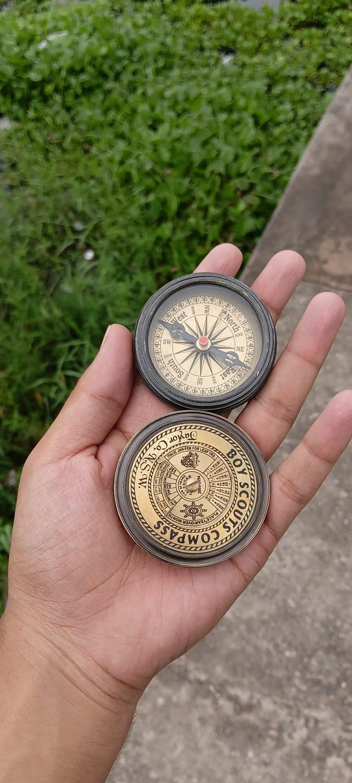 Vintage Brass Boy Scouts Compass with Directional Dial – Handheld Collectible by Maritime Treasures