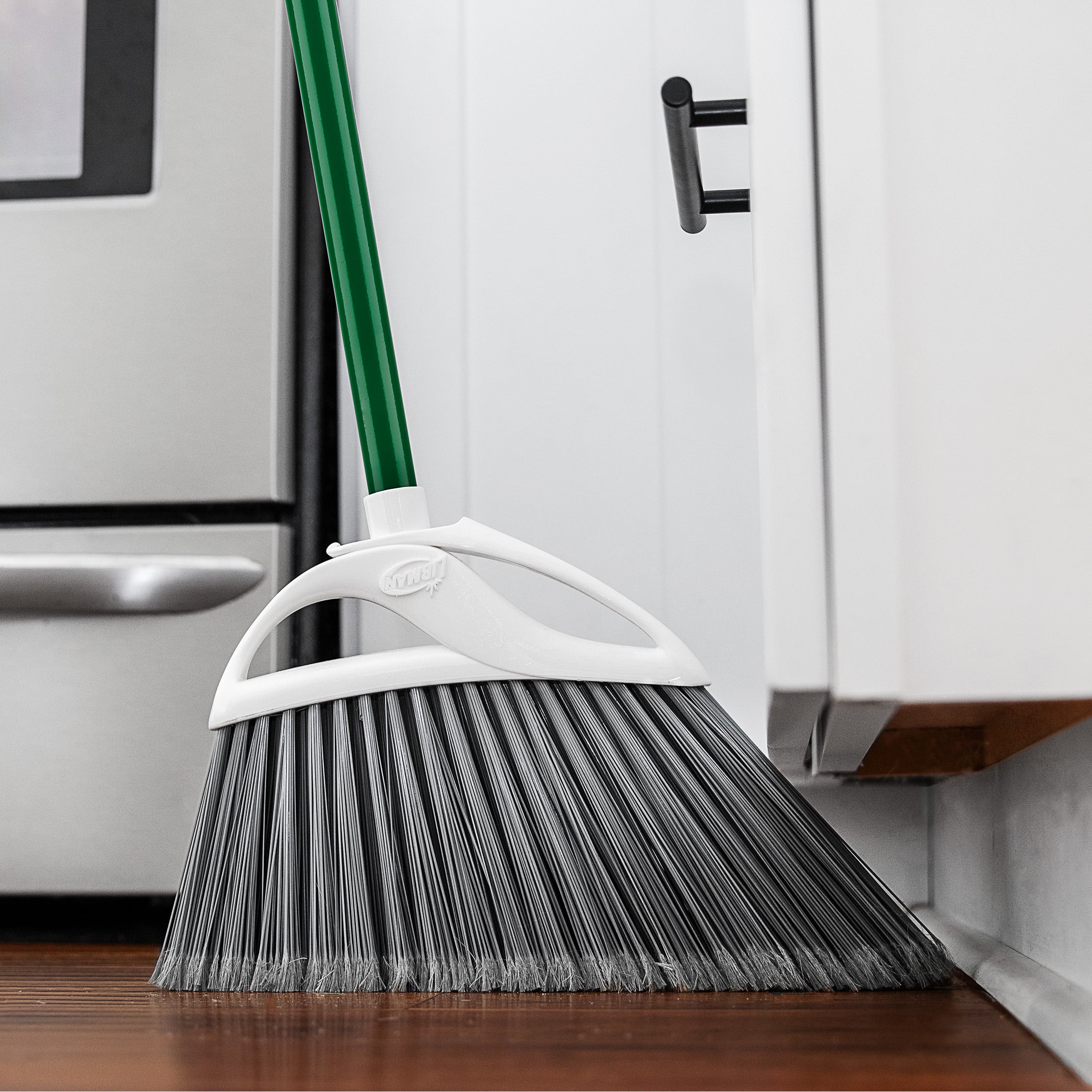 Libman Angle Brooms and Dust Pans Value Pack Green / White Steel Handle (2 Brooms 2 Dustpans)