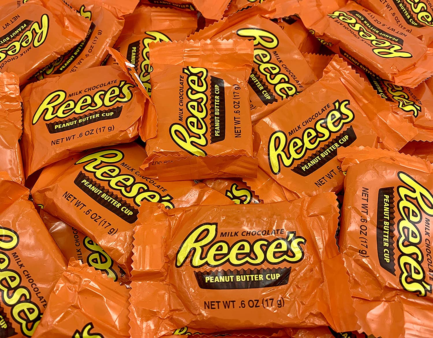 REESE'S Peanut Butter Cups, Snack Size Candy Bulk 2 Pound Bag