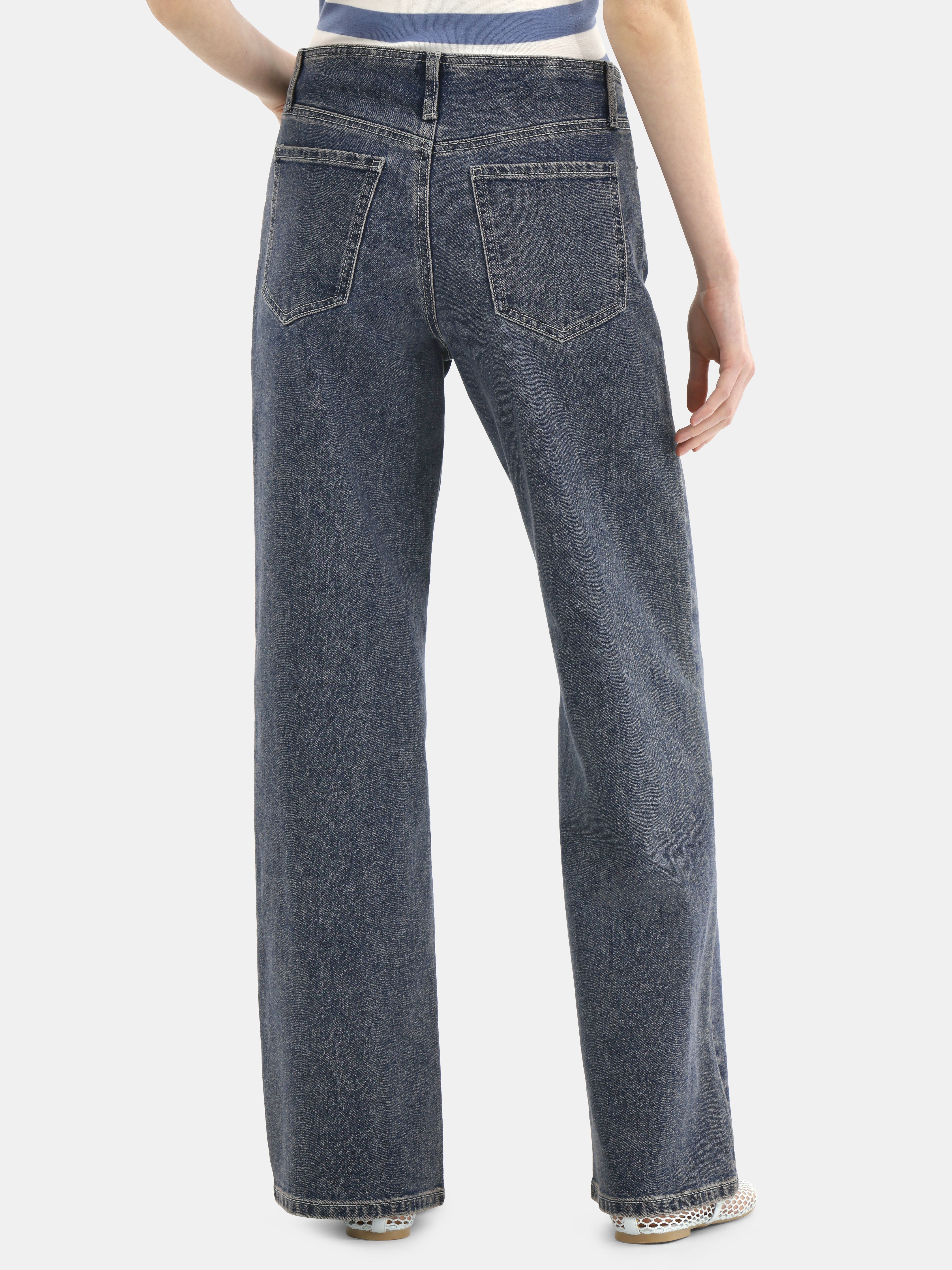 No Boundaries Mid-Rise Baggy Wide Leg Jeans, 31.5'' Inseam, Women's