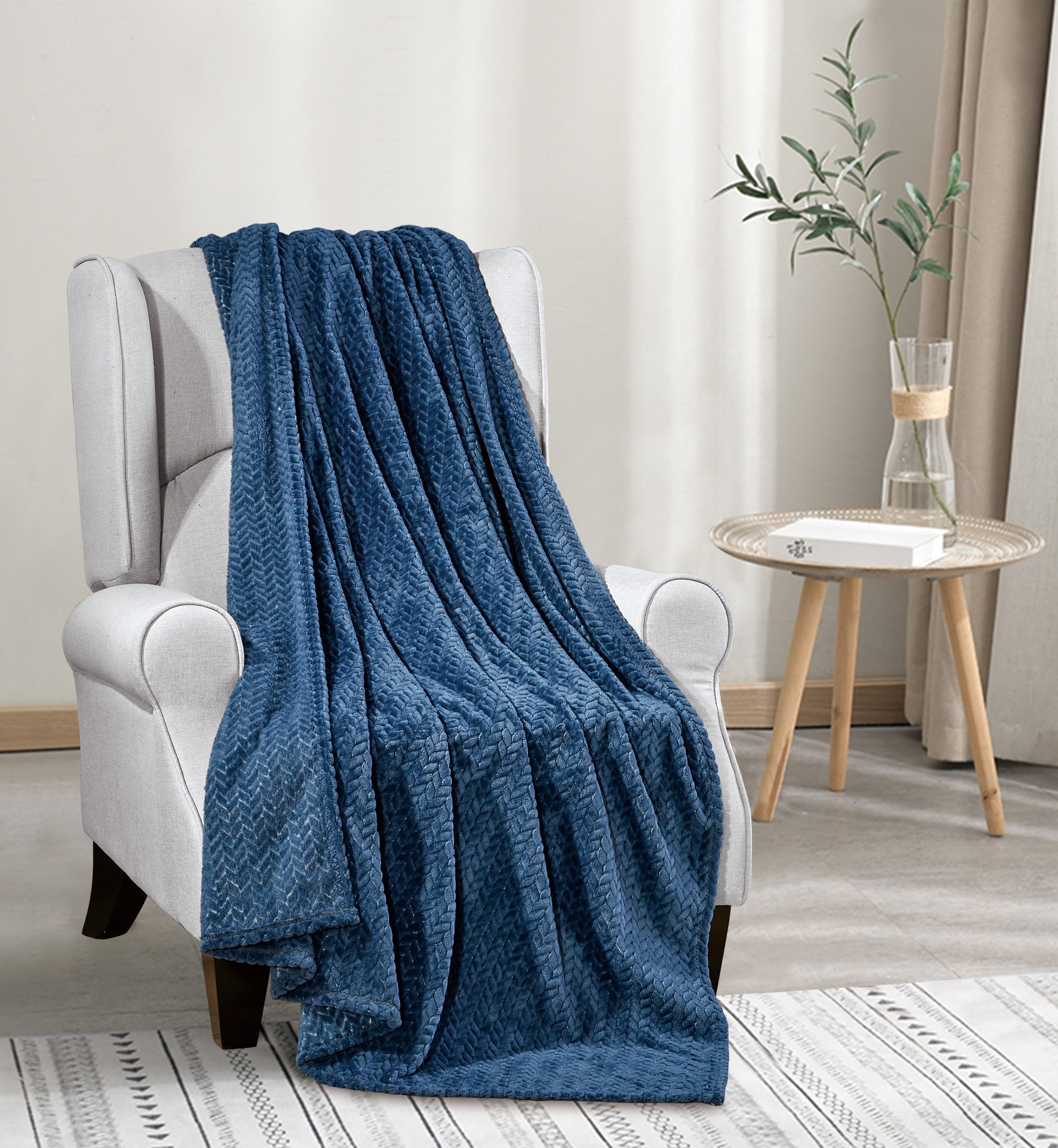 Blue Chevron Jacquard Braided Soft Polyester Throw Blanket Cover 