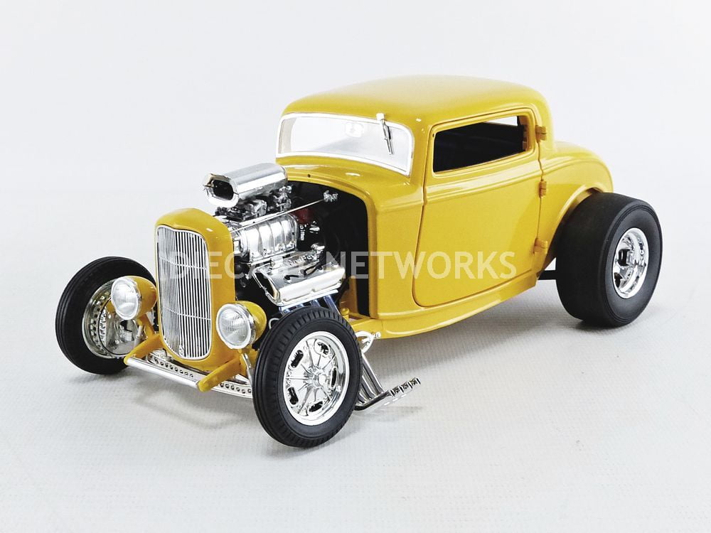 minnie mouse hot rod coupe walmart