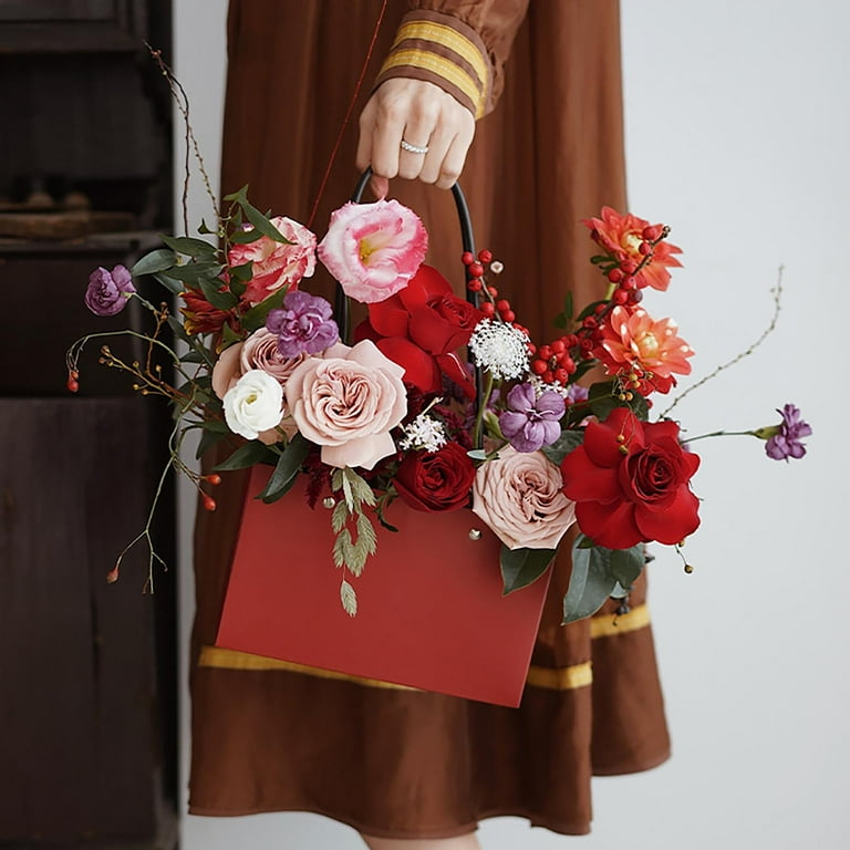 Teacher s Day Fresh Flower Packaging Kraft Paper Bags Wholesale Water Proof Film Covered Flower Bouquet Packaging Bags Valentine s Day Flower