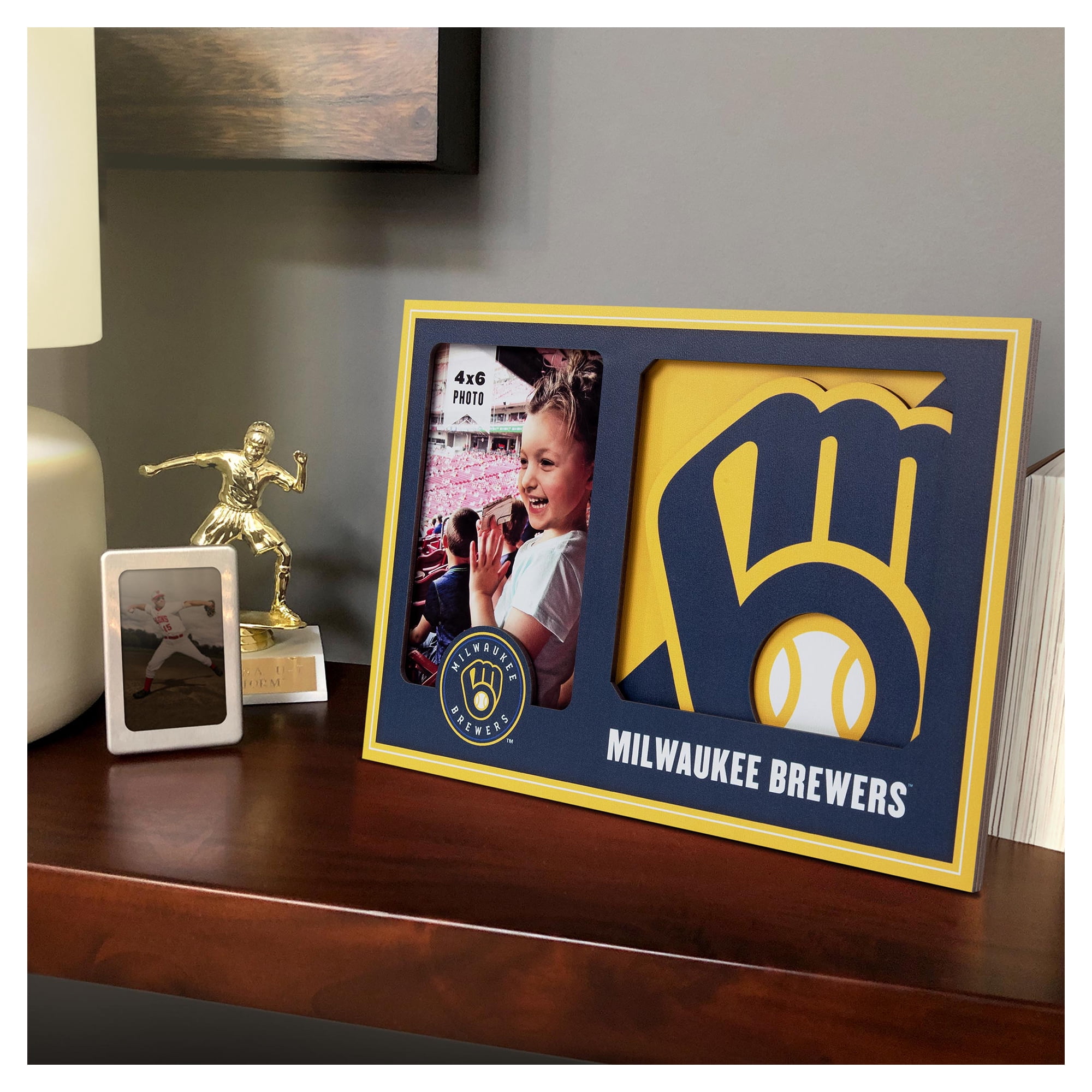 IDNA Milwaukee Brewers 3D Logo Series Picture Frame