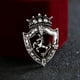 thumbnail image 4 of Pin Broches Moda Racing Insignia Broche Plata antigua Sunnimix Vintage Queen Crown Pin Brooch, 4 of 8