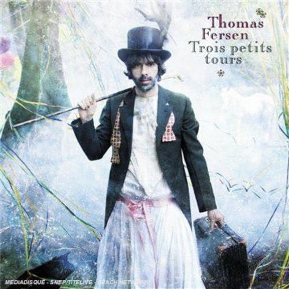 TROIS PETITS TOURS