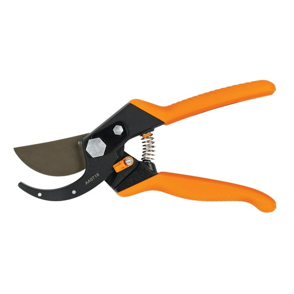 Fiskars Pro Pruner Shears, Garden Clippers, Gardening Scissors with Sharp Non-Stick Steel Rust Resistant Blade