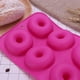 thumbnail image 4 of Bandeja para hornear donas de silicona de 6 cavidades Molde para donas antiadherente Bandeja para hornear segura para pastel Galleta Bagels Muffins 6 colores Vhermosa JQFLD253-51, 4 of 7