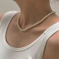 thumbnail image 5 of Collar de perlas blancas de 10 mm para mujer, collar de cuentas de hebra simple hecho a mano, nueva tendencia 2023 # Byzb030, 5 of 5