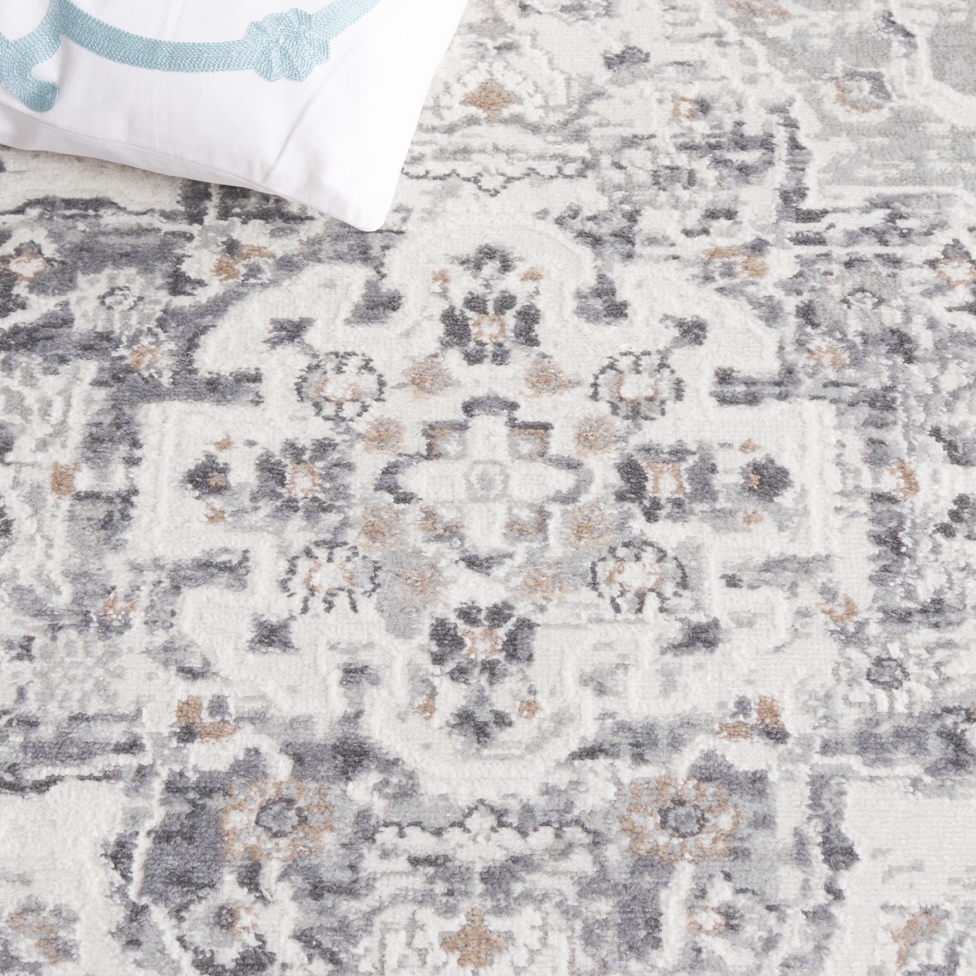 SAFAVIEH Riverfront Shivan Ethan Oriental Area Rug, Ivory/Grey, 5' x 7'