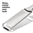 thumbnail image 2 of Rejilla de acero inoxidable grabada afilada Grater OXO Steel, 2 of 6