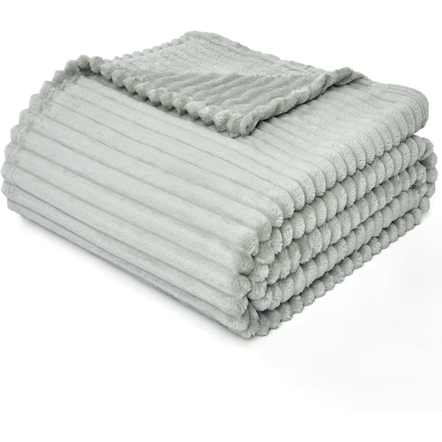 Fleece Blanket Queen Size – Mineral Soft Fluffy Plush Queen Blanket for Bed, Lightweight Cozy Warm Blanket for Women & Men – Bedroom Decor & Gift for Her or Him- 90x90
