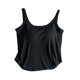thumbnail image 1 of Camiseta interior de color liso con relleno en el pecho para mujer: camiseta sin mangas adelgazante 80 % algodón y spandex para deporte y ropa exterior., 1 of 5