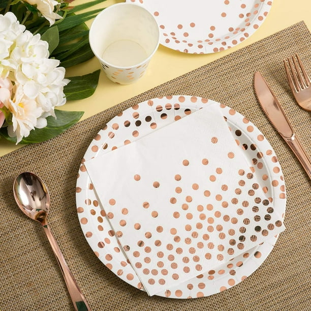 Fournitures de fête Ensemble de vaisselle jetable sert des assiettes en  papier dorées, des serviettes, des tasses, une nappe avec des ensembles  d'argenterie en plastique doré pour la fête d'anniversaire de mariage 