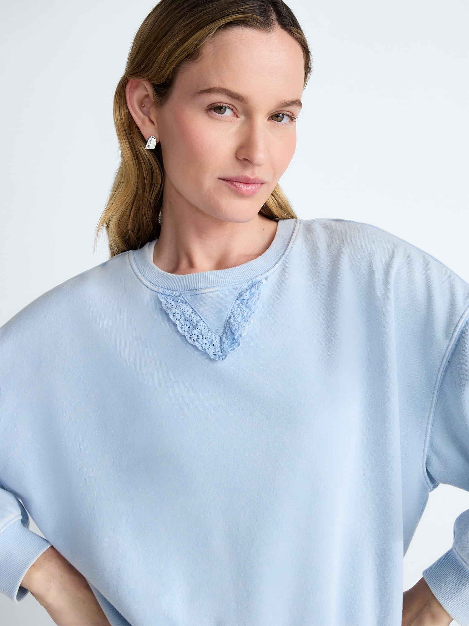 Scoop Women's Mineral Wash Cropped Crewneck Sweatshirt, Sizes XS-XXL