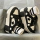 thumbnail image 4 of Zapatos casuales con forma de muffin de estrella y suela gruesa para mujer, zapatos blancos pequeños que combinan con todo, de primavera y altura pequeña, zapatos de tabla originales, 4 of 6