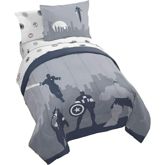 Avengers Scenic Silhoutte 7 Piece Full Size Bed Set with Shams