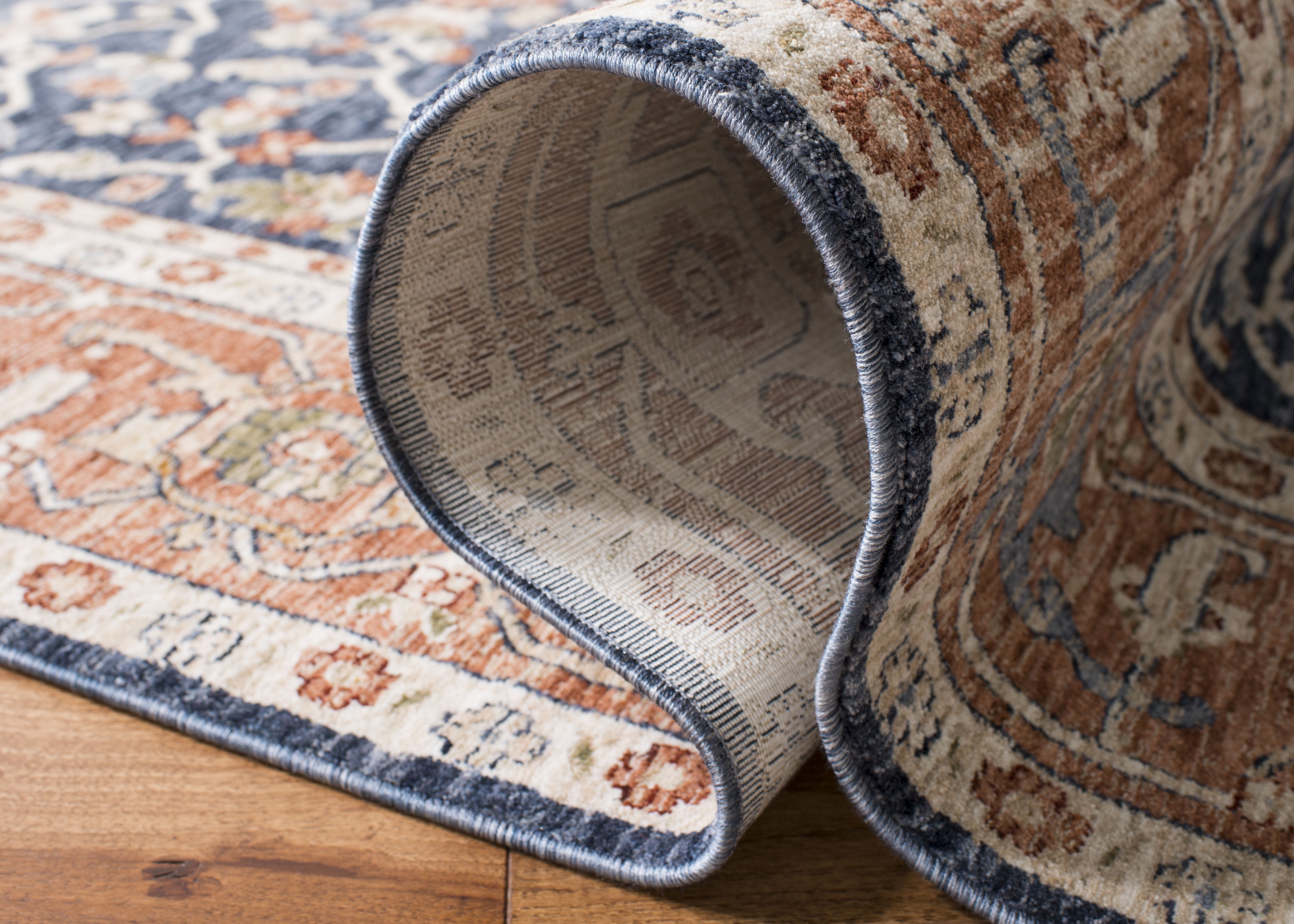 Safavieh Heirloom Marisa Oriental Polyester Area Rug, Navy/Beige, 4' x 6'